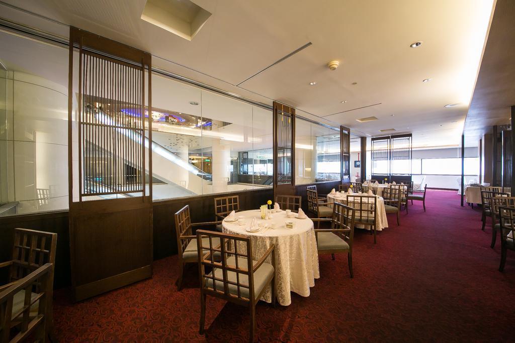 Evergreen Plaza Hotel - Tainan Luaran gambar The interior of the restaurant