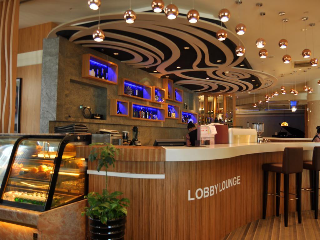 Evergreen Plaza Hotel - Tainan Luaran gambar Lobby Lounge