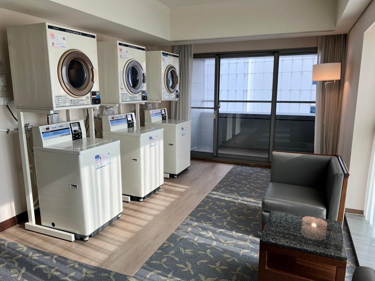 Evergreen Plaza Hotel - Tainan Luaran gambar Laundry room