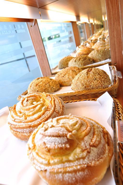 Evergreen Plaza Hotel - Tainan Luaran gambar Buns