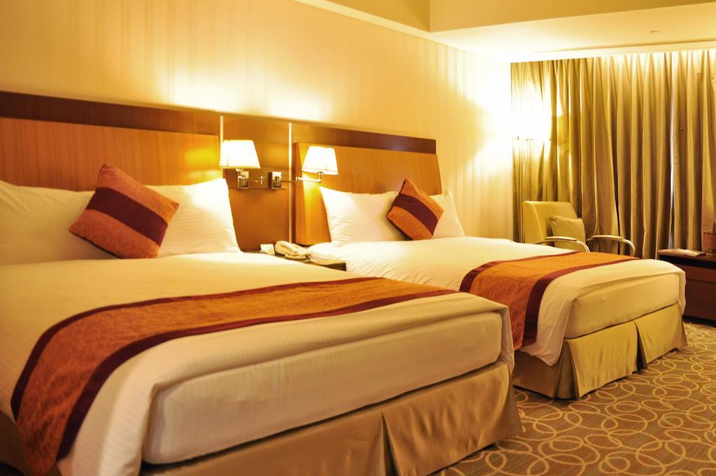 Evergreen Plaza Hotel - Tainan Bilik gambar A room at the hotel