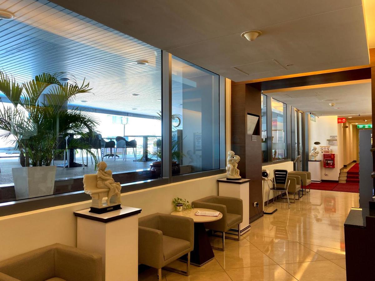 Evergreen Plaza Hotel - Tainan Luaran gambar The lounge at the airport
